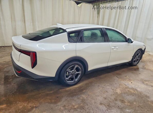 3KPFT4DE4TE257527 2026 KIA K4 White Tył prawy