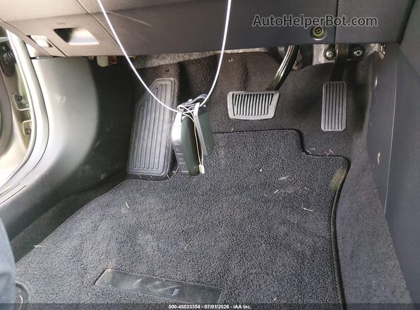 3KPFT4DE4TE332646 2026 KIA K4 Gray Dashboard view