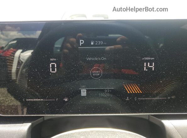 3KPFT4DE5SE007132 2025 KIA K4 White Սարքավորումների վահանակի տեսք
