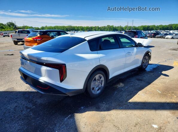 3KPFT4DE5SE054449 2025 KIA K4 White უკანა მარჯვენა