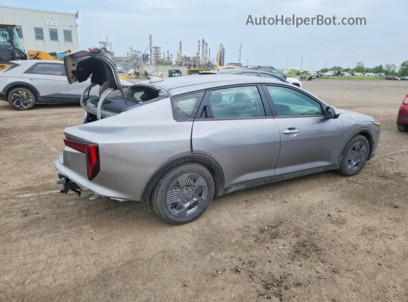 3KPFT4DE5SE205189 2025 KIA K4 Silver უკანა მარჯვენა