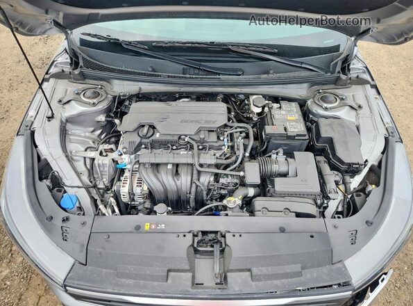 3KPFT4DE5SE205189 2025 KIA K4 Silver უკანა სალონის ხედი