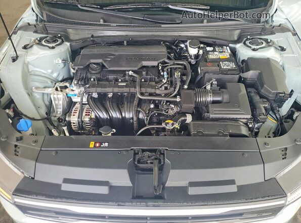 3KPFT4DE5TE349598 2026 KIA K4 Gray Vista interior trasera