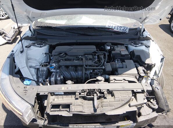 3KPFT4DE6SE009374 2025 KIA K4 White Vista trasera