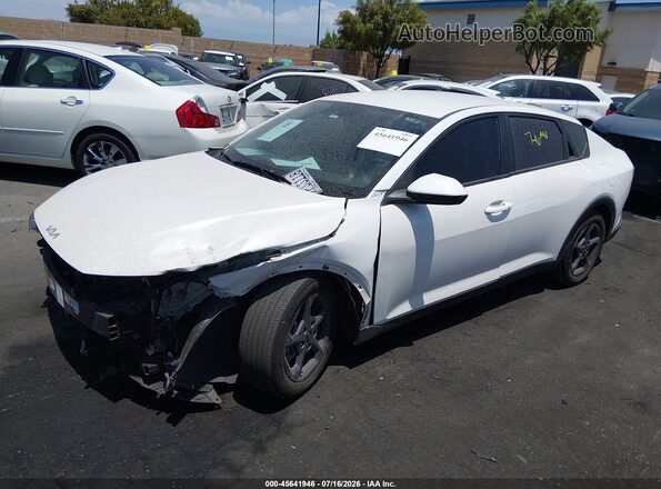 3KPFT4DE6SE009374 2025 KIA K4 White 