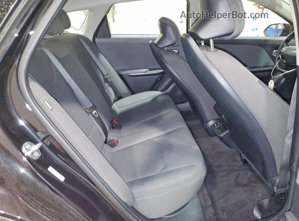 3KPFT4DE6SE048949 2025 KIA K4 Black Rear seats view