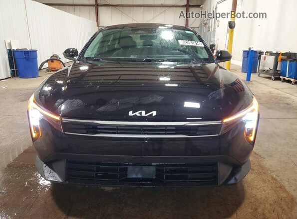 3KPFT4DE6SE048949 2025 KIA K4 Black Front view