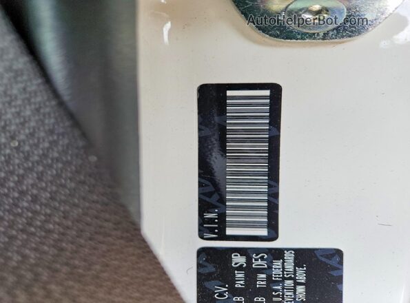 3KPFT4DE6SE053150 2025 KIA K4 White Widok naklejki z numerem VIN