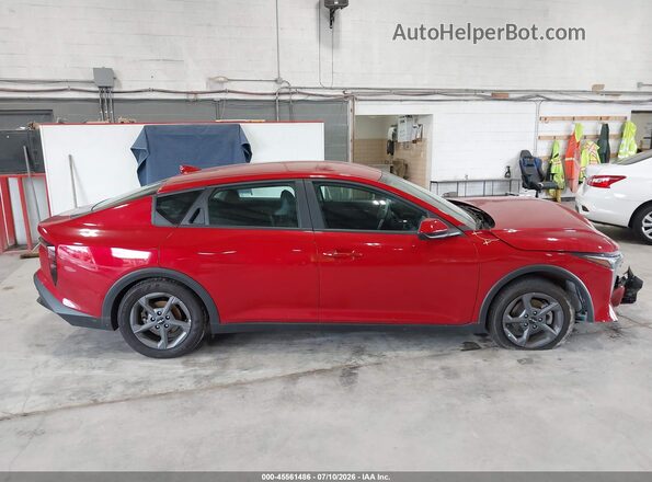 3KPFT4DE6SE240436 2025 KIA K4 Red Вид задньої частини салону