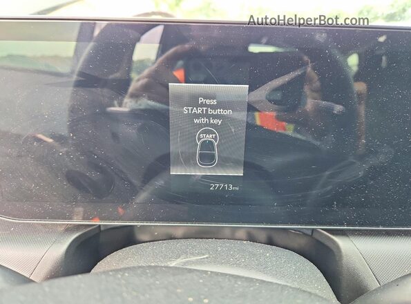 3KPFT4DE7SE141687 2025 KIA K4 Black Vista del cuadro de instrumentos