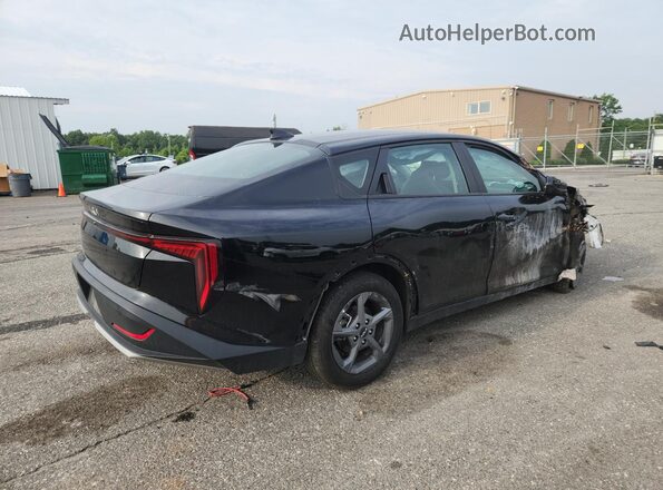 3KPFT4DE7SE141687 2025 KIA K4 Black 