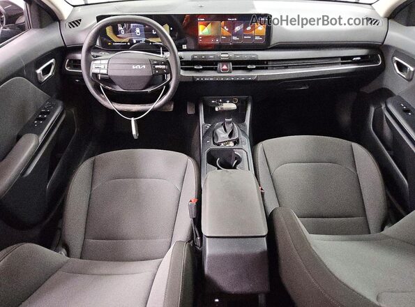 3KPFT4DE7SE159719 2025 KIA K4 Black Widok deski rozdzielczej