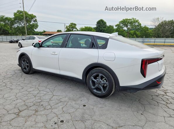 3KPFT4DE7TE285015 2026 KIA K4 Белый Задняя левая четверть