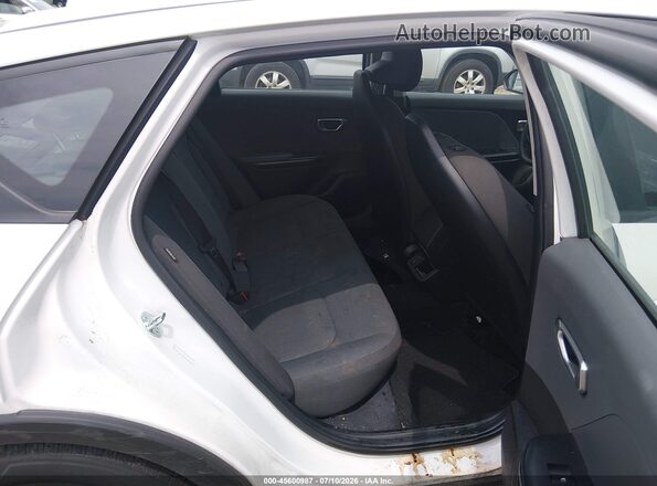 3KPFT4DE8SE029920 2025 KIA K4 White Vista de la etiqueta del VIN