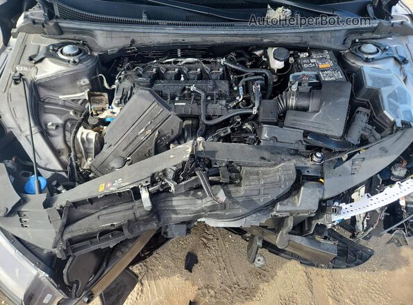 3KPFT4DE8SE094038 2025 KIA K4 Silver Սալոնի հետևի տեսք