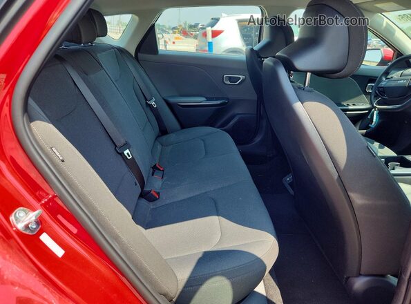 3KPFT4DE8SE162368 2025 KIA K4 Red Հետևի նստատեղերի տեսք