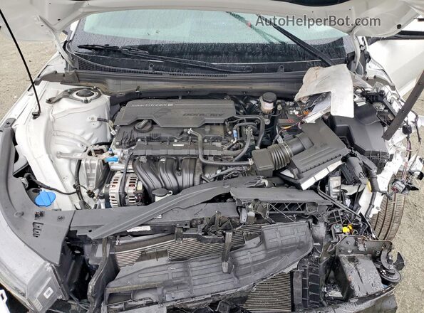 3KPFT4DE8SE202058 2025 KIA K4 White Widok wnętrza z tyłu