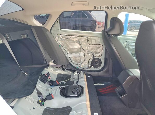 3KPFT4DE8SE205798 2025 KIA K4 Green უკანა სავარძლების ხედი