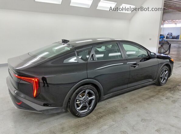 3KPFT4DE8TE257675 2026 KIA K4 Black Rear right
