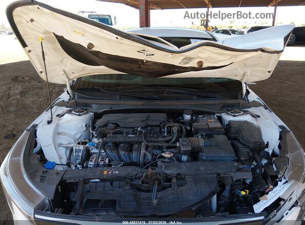 3KPFT4DE8TE268336 2026 KIA K4 White უკანა ხედი