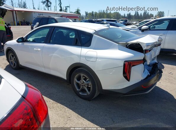 3KPFT4DE9SE008381 2025 KIA K4 White უკანა მარცხენა