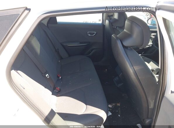 3KPFT4DE9SE008381 2025 KIA K4 White VIN კოდის სტიკერის ხედი