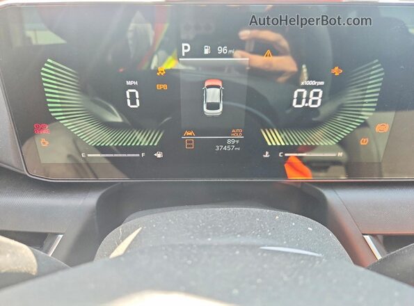 3KPFT4DE9SE010082 2025 KIA K4 Gray Instrument cluster view