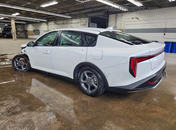 3KPFT4DE9SE158569 2025 KIA K4 White Tył lewy