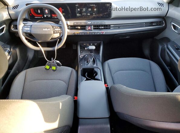 3KPFT4DE9SE180409 2025 KIA K4 Charcoal წინა პანელის ხედი
