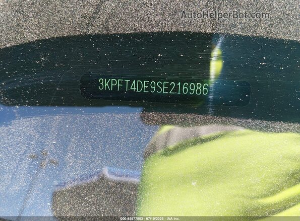 3KPFT4DE9SE216986 2025 KIA K4 Black Widok komory silnika