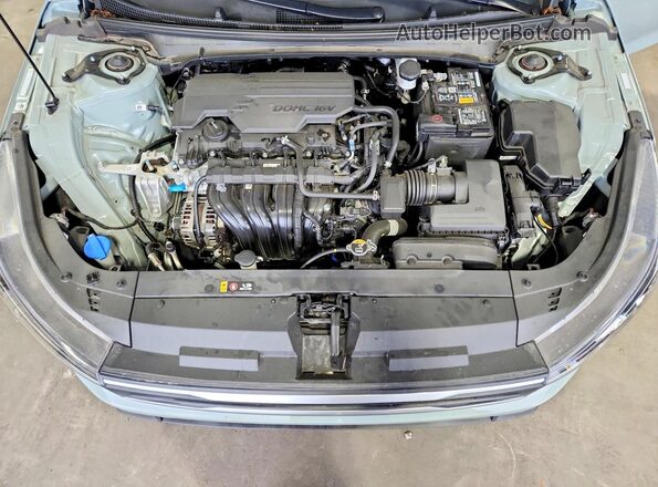3KPFT4DE9TE253182 2026 KIA K4 Turquoise Вид задньої частини салону