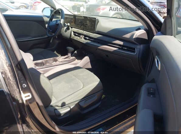 3KPFT4DEXSE051479 2025 KIA K4 Black Front interior view