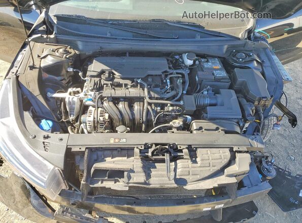 3KPFT4DEXSE079069 2025 KIA K4 Black Rear interior view