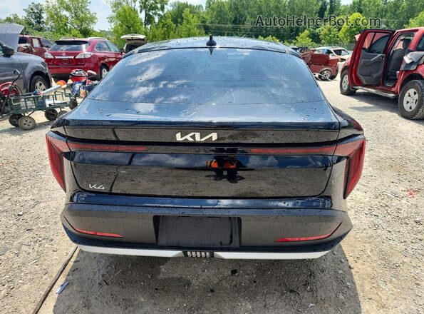 3KPFT4DEXSE091044 2025 KIA K4 Black უკანა ხედი