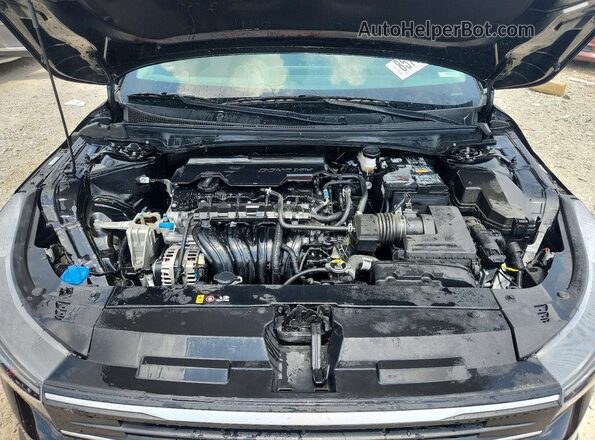3KPFT4DEXSE091044 2025 KIA K4 Black უკანა სალონის ხედი