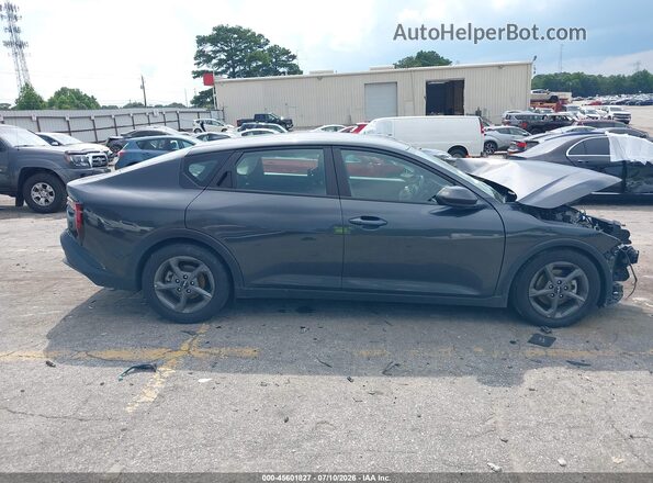 3KPFT4DEXSE099970 2025 KIA K4 Gray Rear interior view