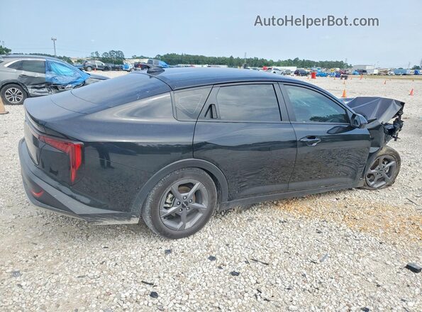 3KPFT4DEXSE110384 2025 KIA K4 Black Հետևի աջ