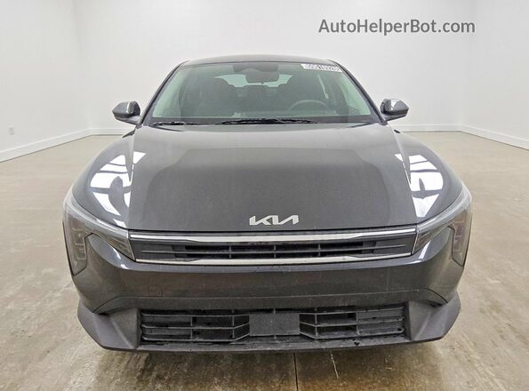 3KPFT4DEXSE202479 2025 KIA K4 Black Front view