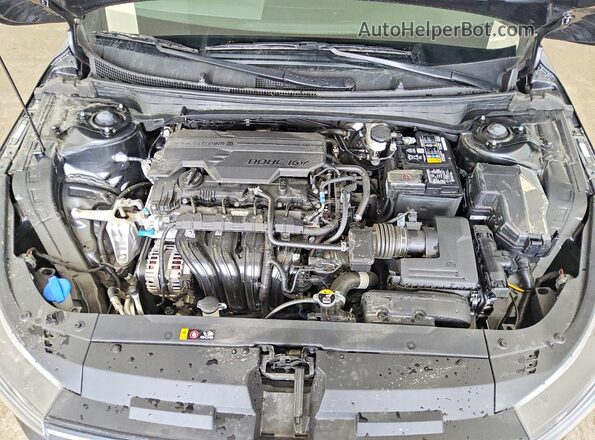 3KPFT4DEXSE202479 2025 KIA K4 Black Rear interior view