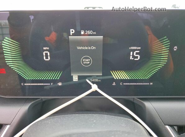 3KPFT4DEXSE213613 2025 KIA K4 Green ხელსაწყოთა პანელის ხედი
