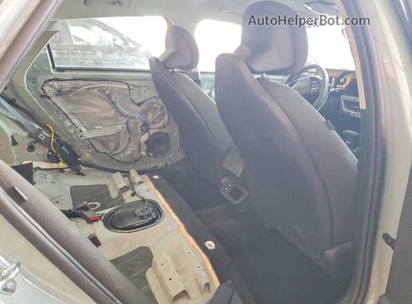 3KPFT4DEXTE290368 2026 KIA K4 Beige Вид задніх сидінь