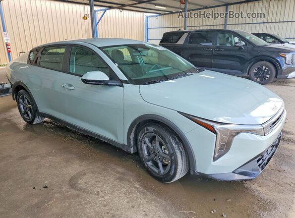 3KPFT4DEXTE290368 2026 KIA K4 Beige Передня права чверть