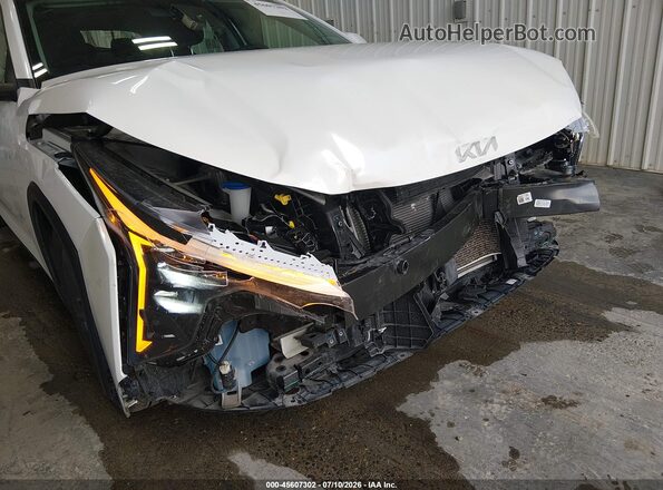 3KPFT4DEXTE298387 2026 KIA K4 Белый Вид спереди