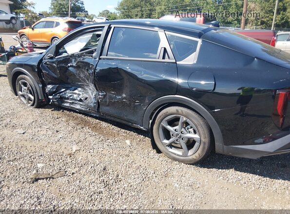 3KPFT4DEXTE350083 2026 KIA K4 Black Front view