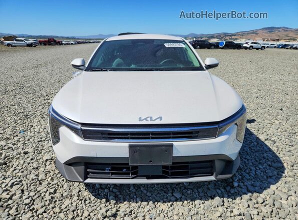 3KPFU4DE1SE200522 2025 KIA K4 White Вид спереду