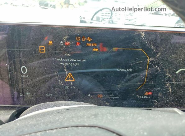 3KPFU4DE2SE039565 2025 KIA K4 White Instrument cluster view