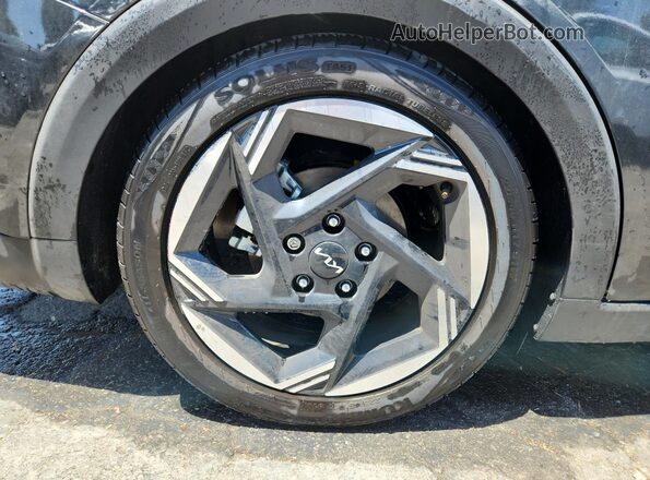 3KPFU4DE2SE215174 2025 KIA K4 Gray 