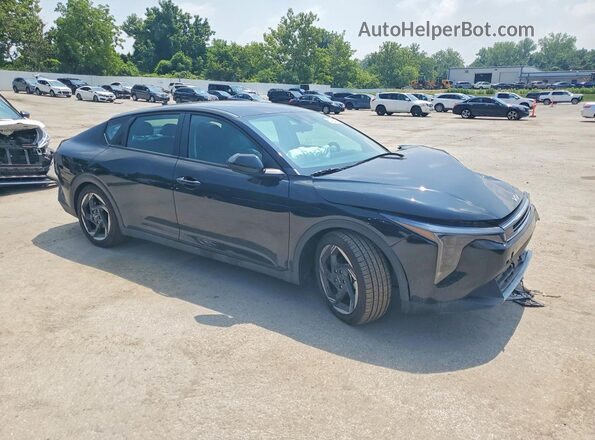 3KPFU4DE2TE307600 2026 KIA K4 Black Front right