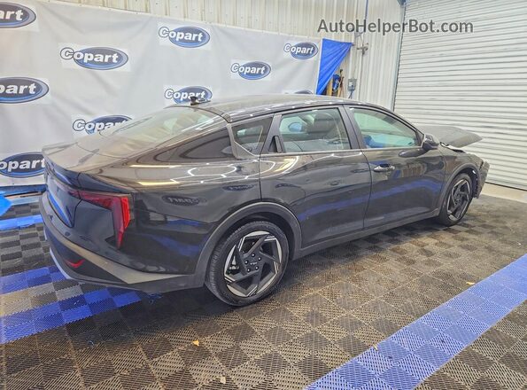 3KPFU4DE3SE243064 2025 KIA K4 Black Задня права чверть