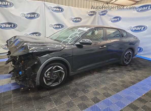 3KPFU4DE3SE243064 2025 KIA K4 Black Панорамний вид салону 360°